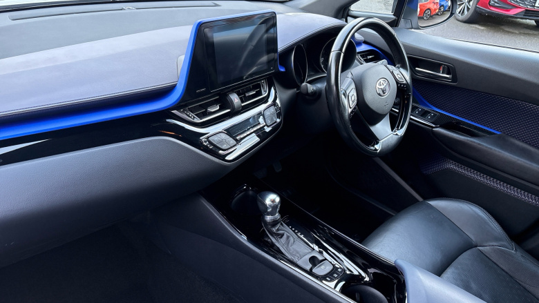 Toyota C-HR 1.8 Hybrid Dynamic 5dr CVT Hybrid Hatchback